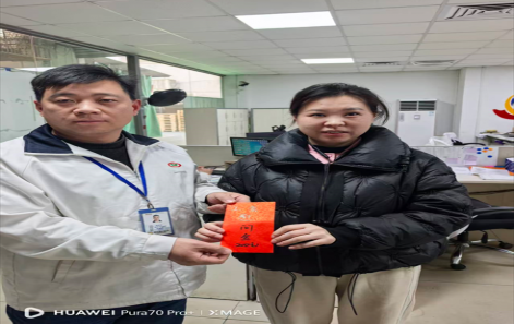 工会慰问住院员工，传递组织关切